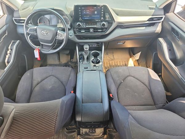 2022 TOYOTA HIGHLANDER
