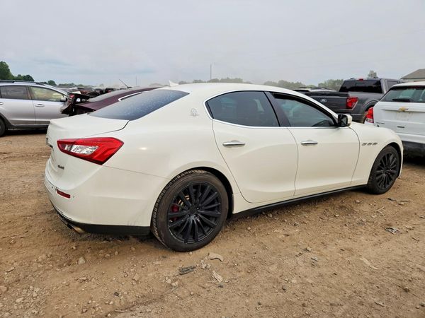 2016 MASERATI GHIBLI