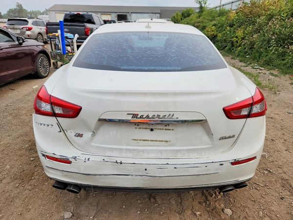 2016 MASERATI GHIBLI