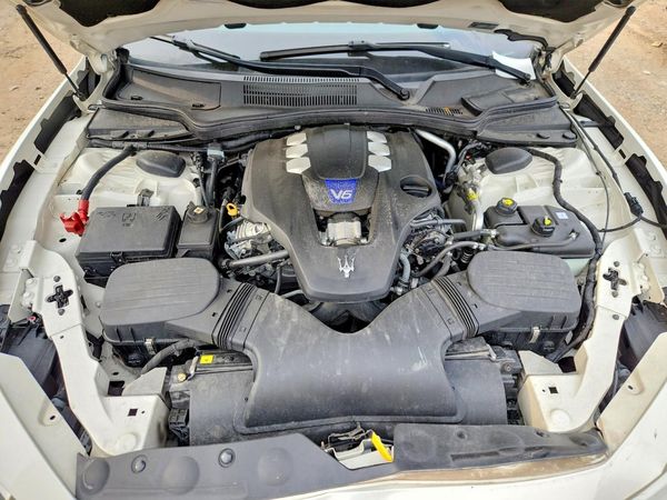 2016 MASERATI GHIBLI