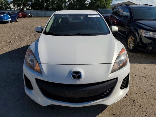 2013 MAZDA 3