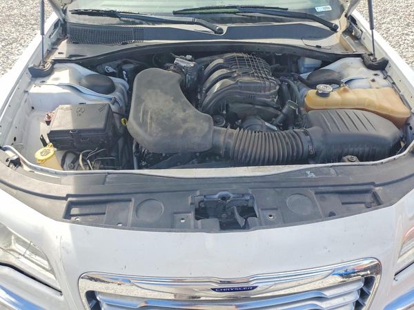 2012 CHRYSLER 300