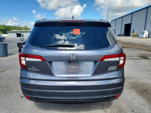 2022 HONDA PILOT SE