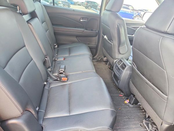 2022 HONDA PILOT SE