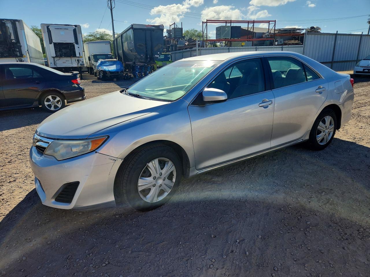 2014 TOYOTA CAMRY