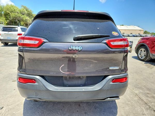 2017 JEEP CHEROKEE LATITUDE FWD