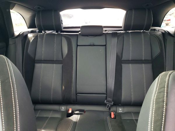 2018 LAND ROVER RANGE ROVER VELAR R-Dynamic SE