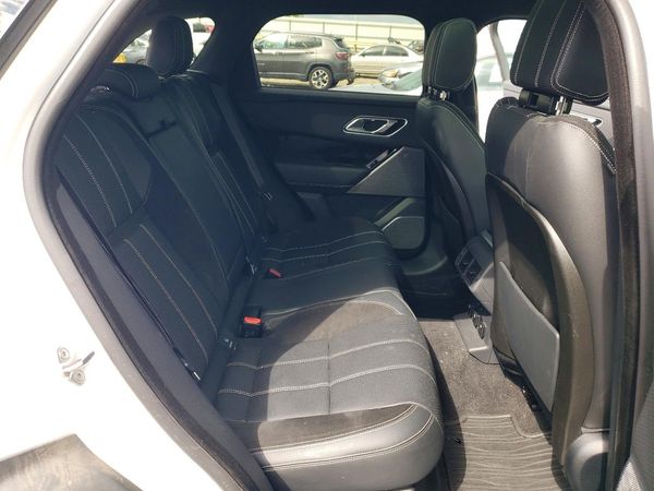 2018 LAND ROVER RANGE ROVER VELAR R-Dynamic SE