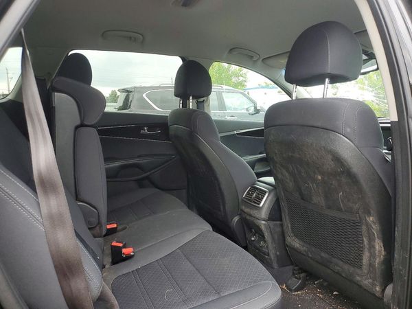 2018 KIA SORENTO L, LX