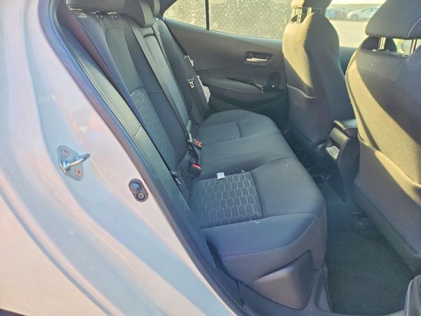 2024 TOYOTA COROLLA HA SE