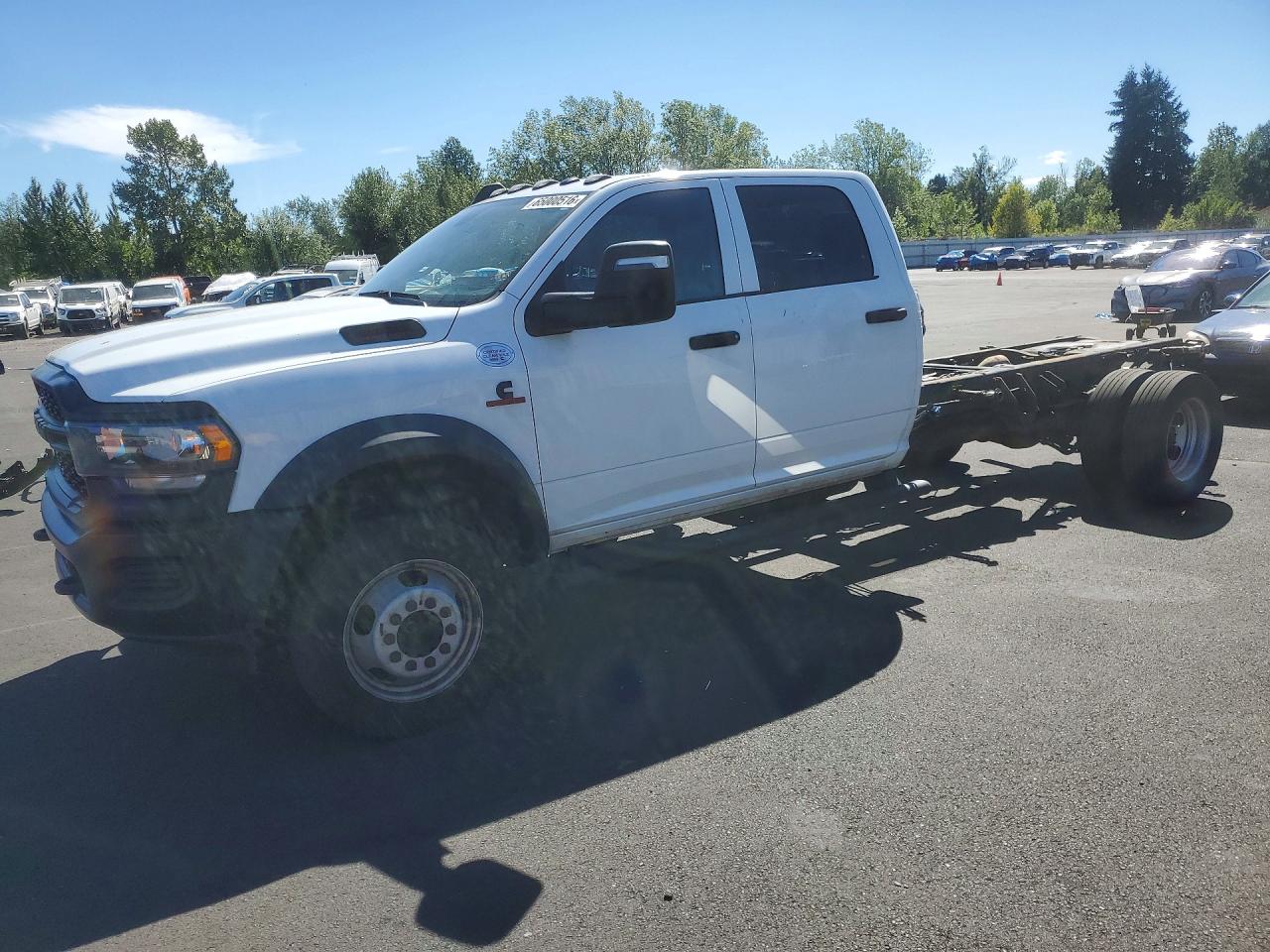 2024 RAM 5500 CREW CAB CHASSIS