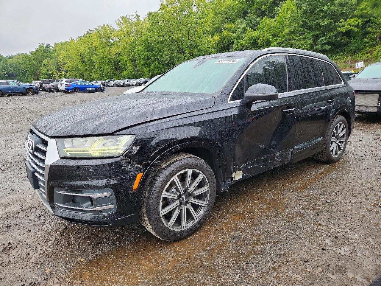 2017 AUDI Q7 quattro Premium Plus