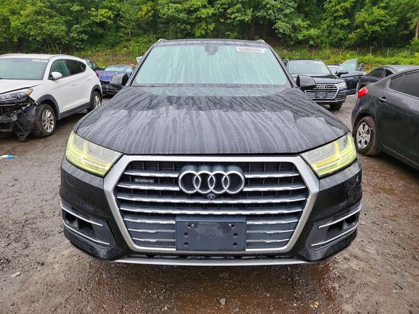 2017 AUDI Q7 quattro Premium Plus
