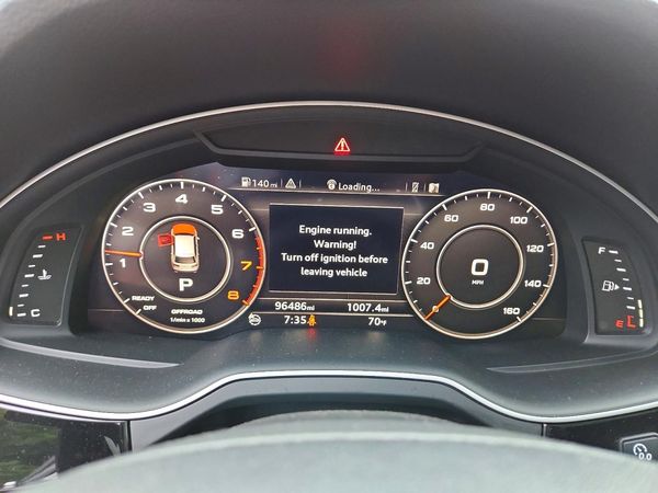 2017 AUDI Q7 quattro Premium Plus