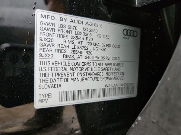 2017 AUDI Q7 quattro Premium Plus