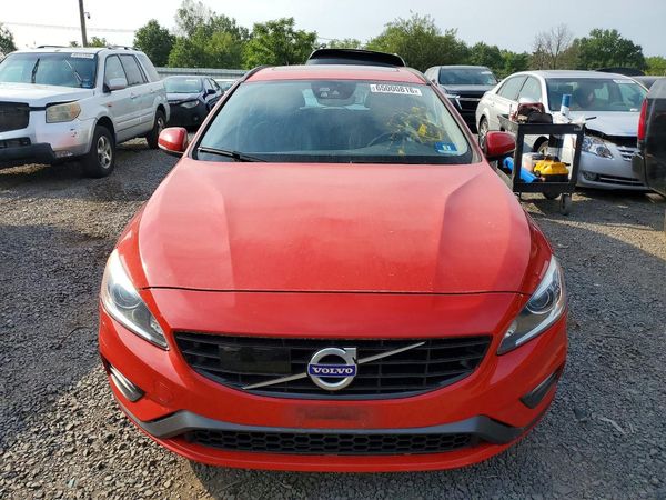 2018 VOLVO V60 Dynamic