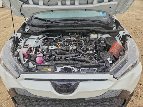 2025 TOYOTA COROLLA LE, XLE, S, SE, XSE — Engine bay