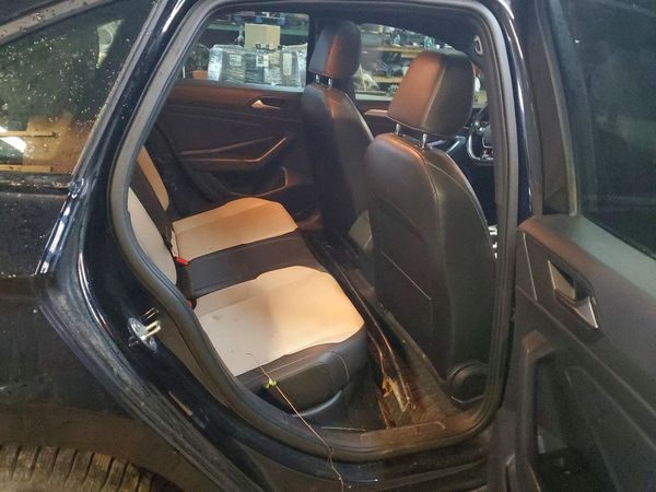 2019 VOLKSWAGEN JETTA Highline