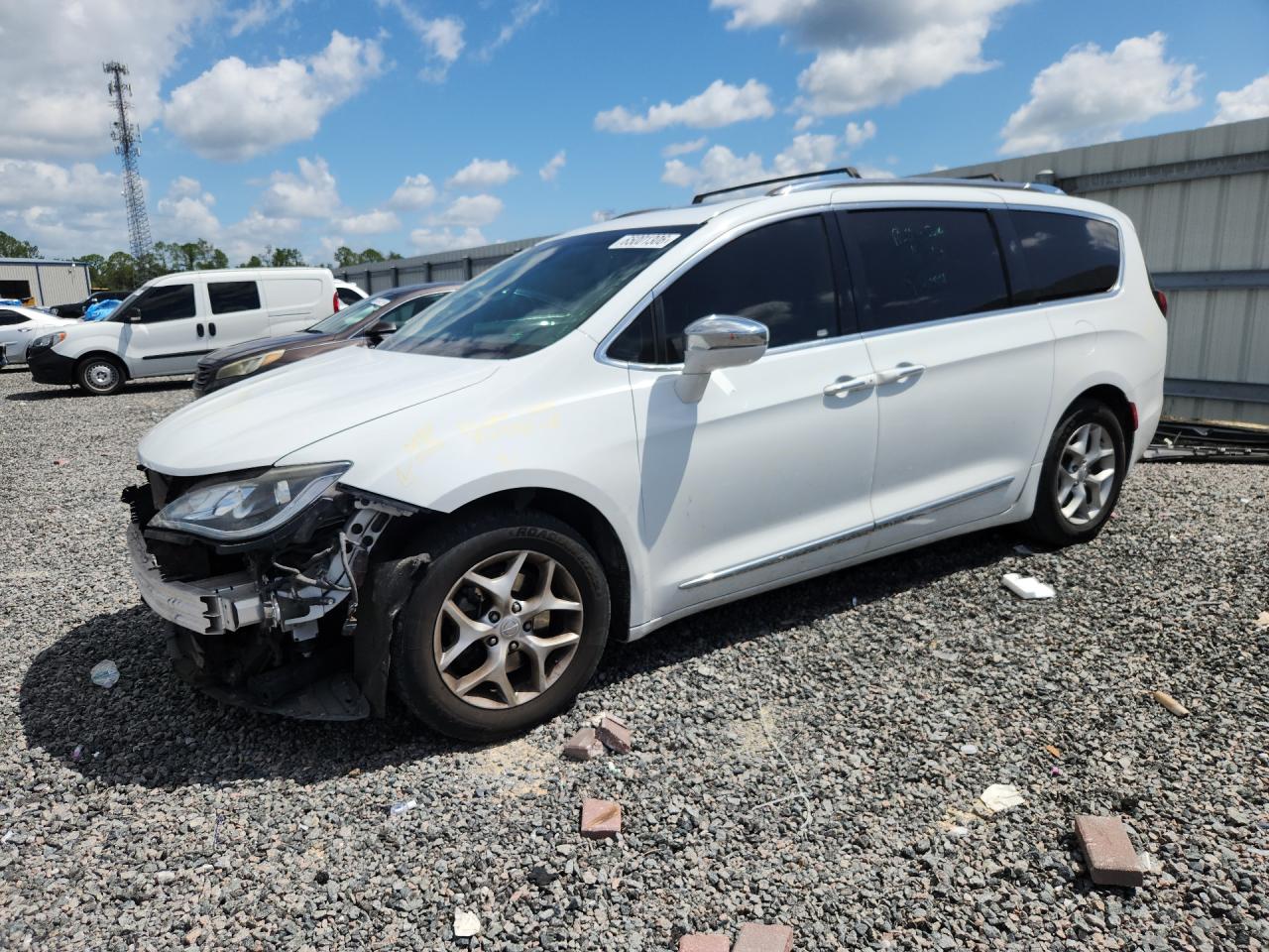 2019 CHRYSLER PACIFICA