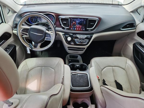 2019 CHRYSLER PACIFICA