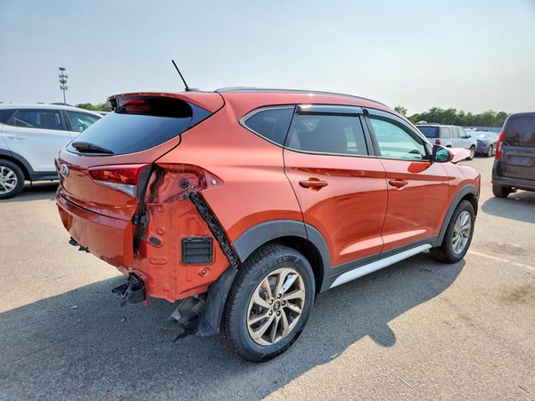 2017 HYUNDAI TUCSON