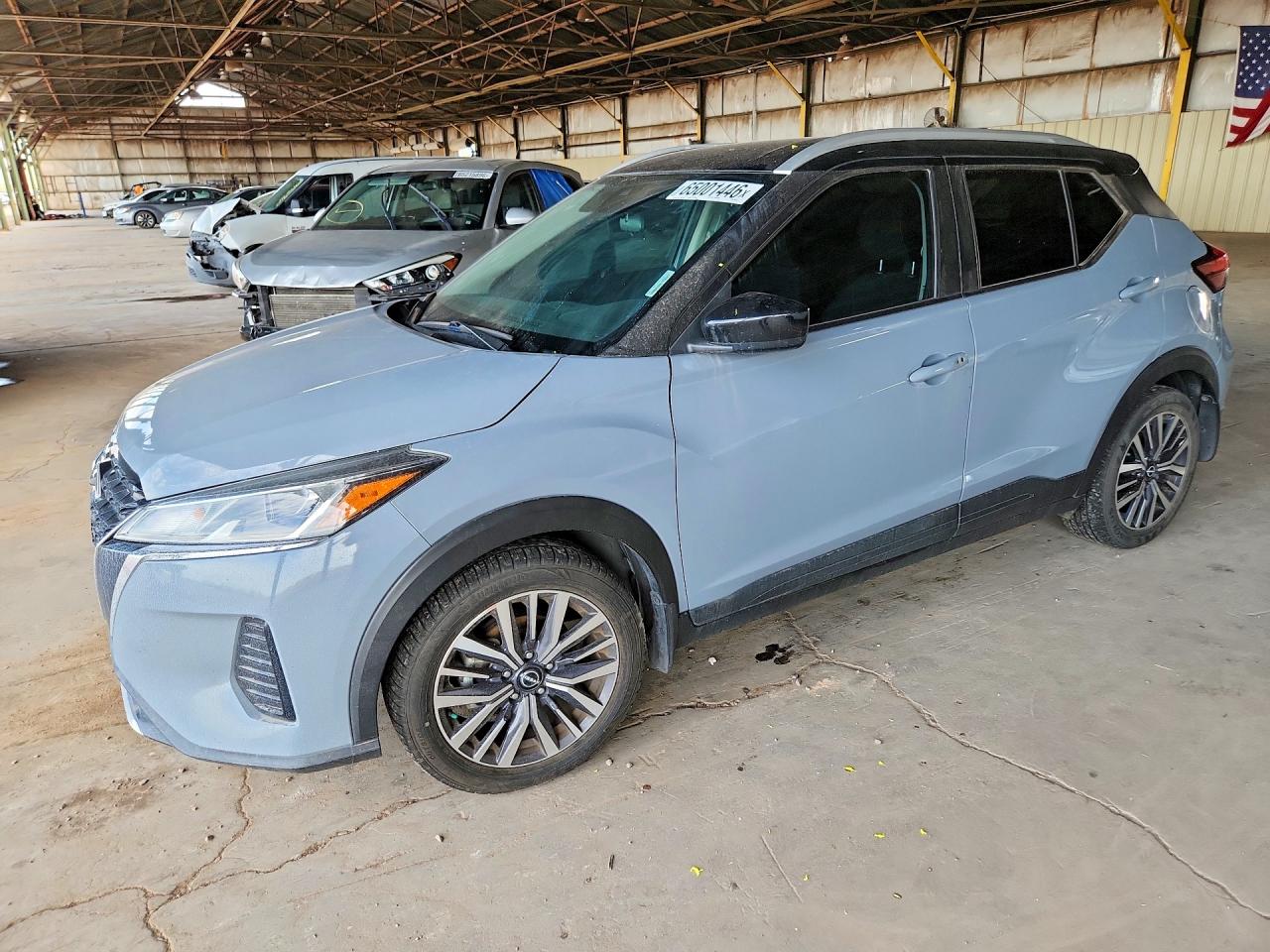 2022 NISSAN KICKS