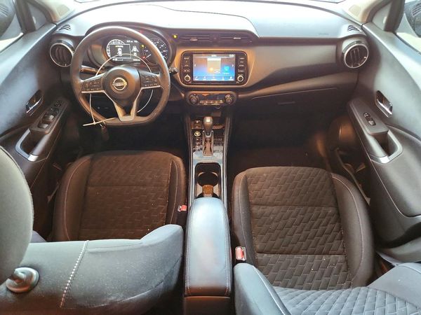 2022 NISSAN KICKS