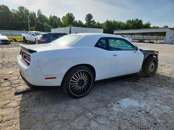 2017 DODGE CHALLENGER SXT