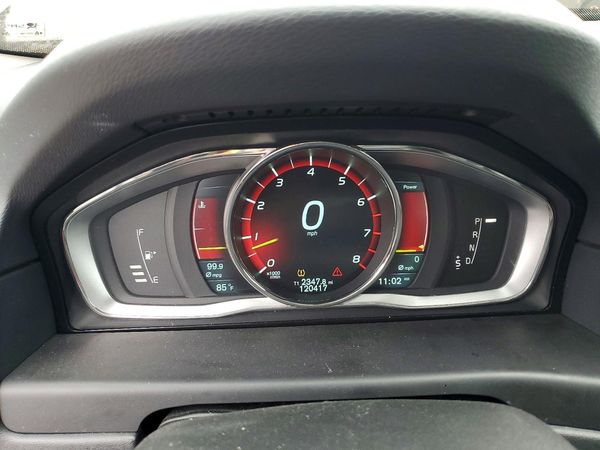 2014 VOLVO S80