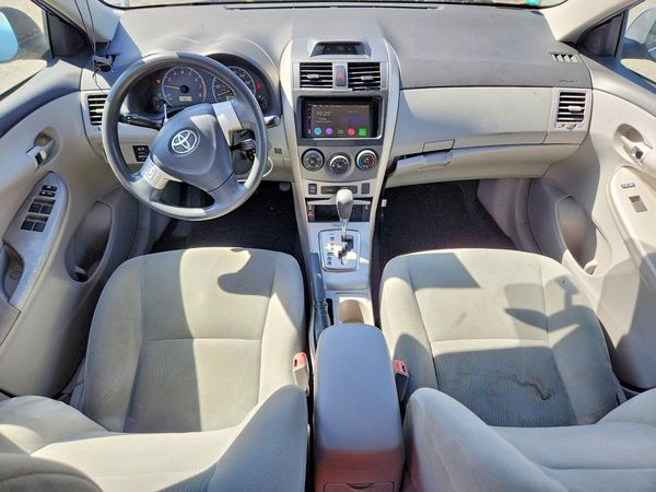 2013 TOYOTA COROLLA