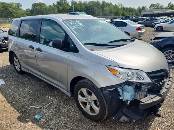 2020 TOYOTA SIENNA