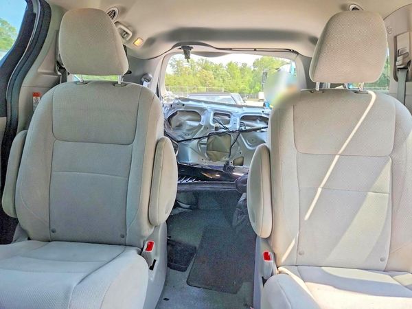 2020 TOYOTA SIENNA
