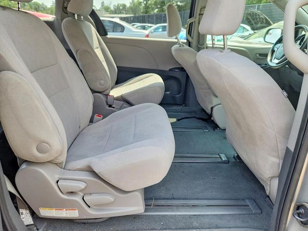 2020 TOYOTA SIENNA
