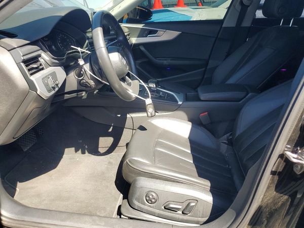 2018 AUDI A4 — DENT