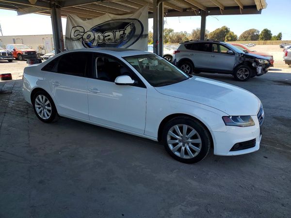 2012 AUDI A4 quattro Premium