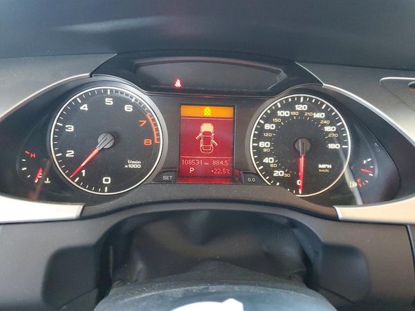 2012 AUDI A4 quattro Premium