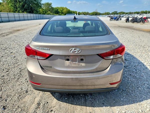 2016 HYUNDAI ELANTRA