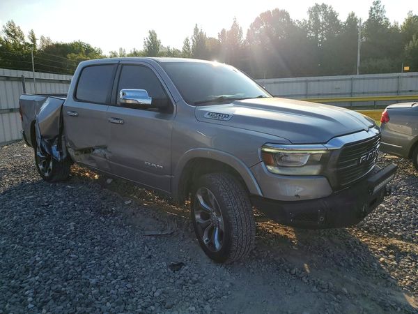 2019 RAM 1500 LARAMIE CREW CAB 4X4