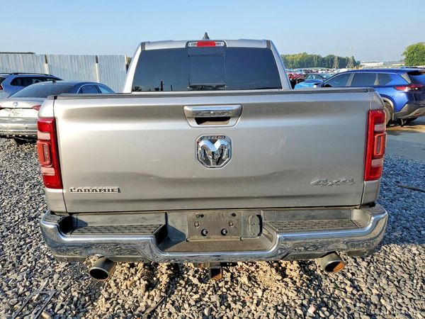 2019 RAM 1500 LARAMIE CREW CAB 4X4