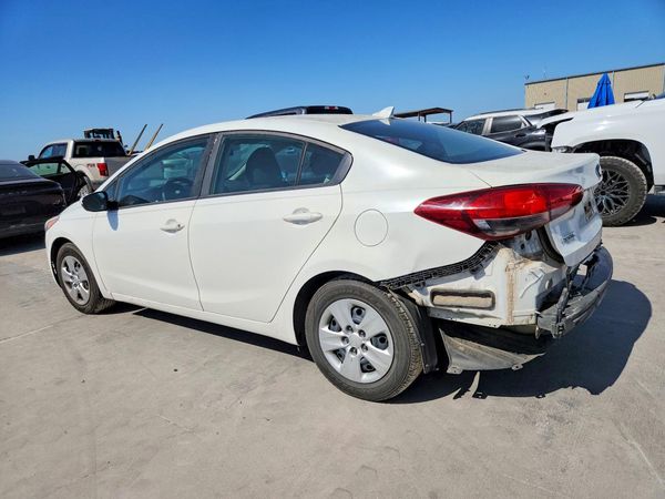 2017 KIA FORTE LX Base