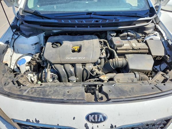 2017 KIA FORTE LX Base