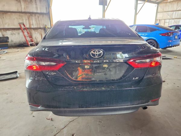 2022 TOYOTA CAMRY