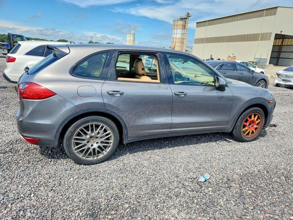 2012 PORSCHE CAYENNE S
