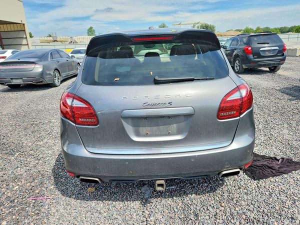 2012 PORSCHE CAYENNE S