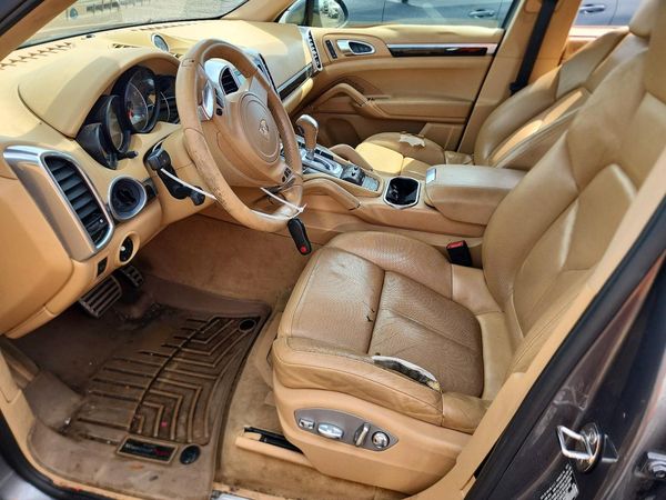 2012 PORSCHE CAYENNE S