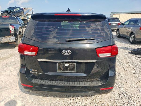 2016 KIA SEDONA