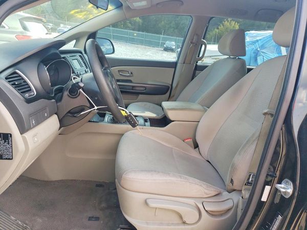 2016 KIA SEDONA