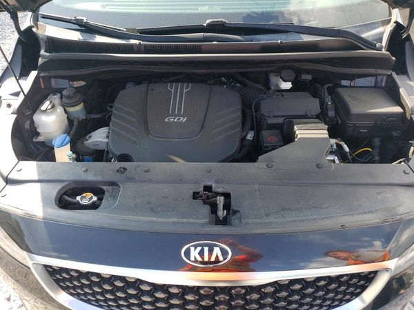 2016 KIA SEDONA