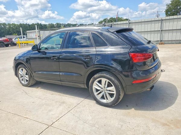 2017 AUDI Q3 Premium
