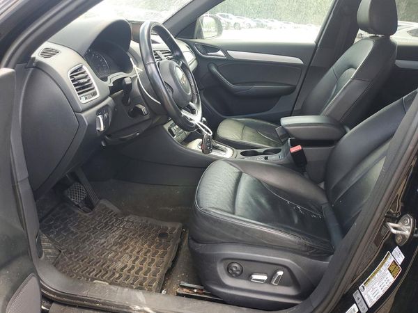 2017 AUDI Q3 Premium